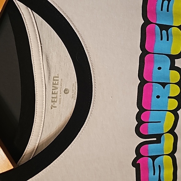 7 Eleven Slurpee Tshirt - Picture 3 of 4